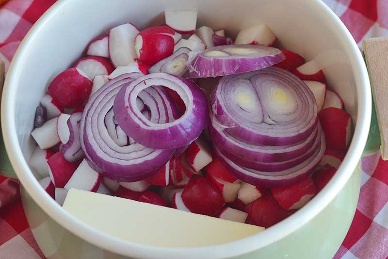 radish soup is fast, easy and a great way to use those tasty spring veggies!